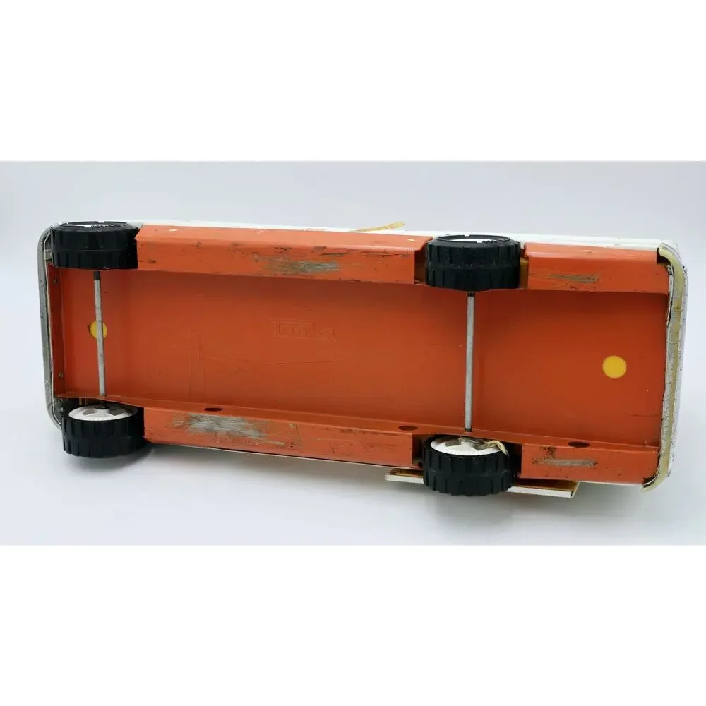 VINTAGE TONKA PRESSED STEEL RESCUE AMBULANCE